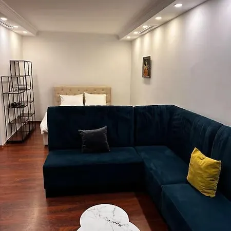 Apartment In Bllok *