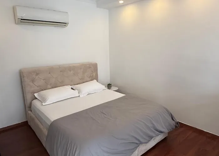 Apartmán In Bllok Tirana